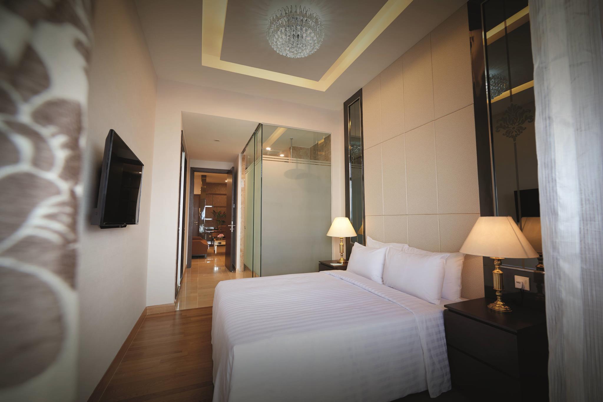 Studio Queen @ Dorsett Residences
