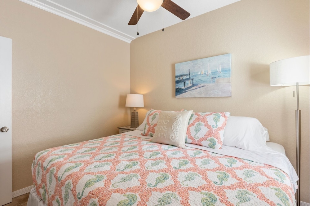 The Ringling Beach House 15/75