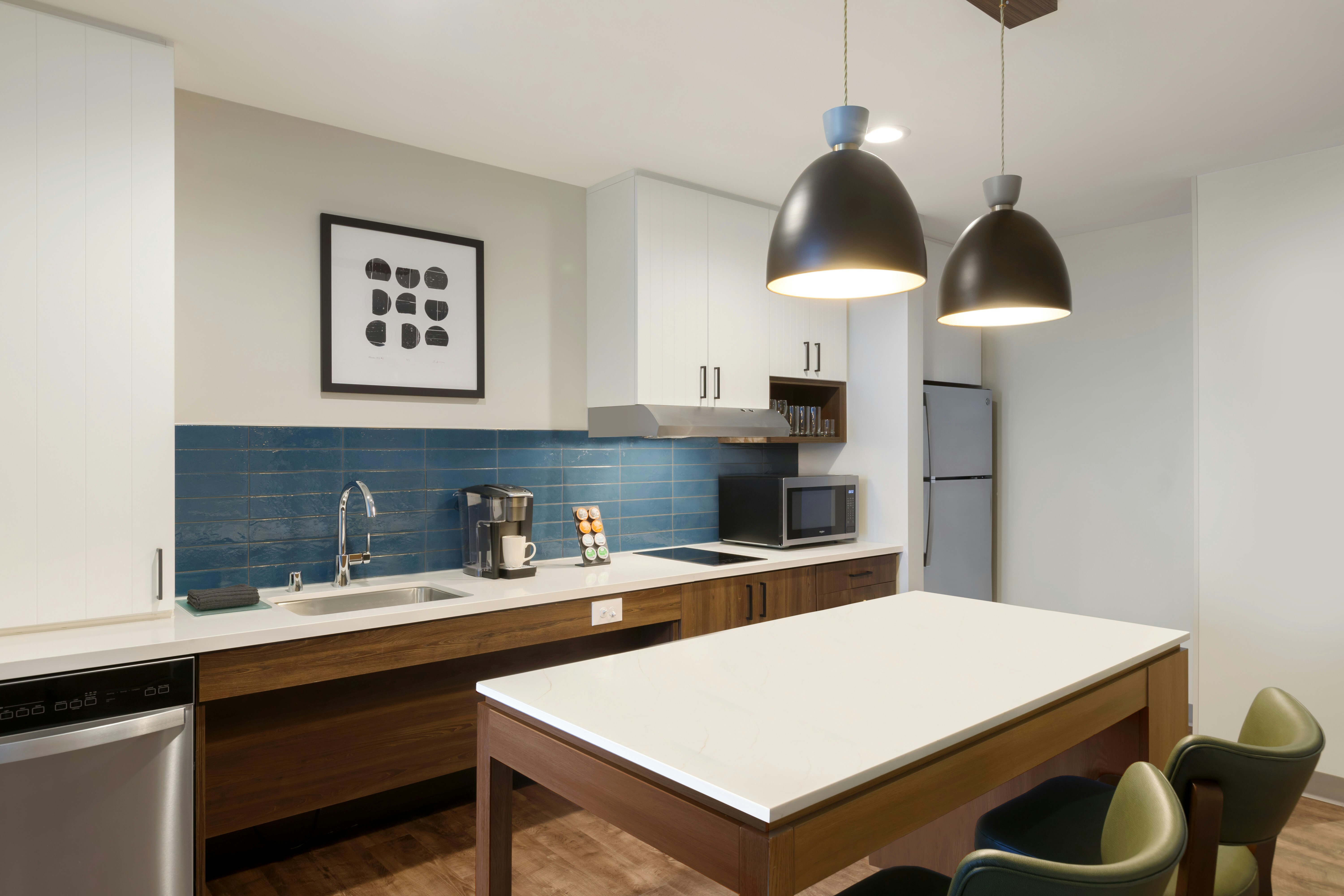 Staybridge Suites Rochester - Mayo Clinic Area 13/82