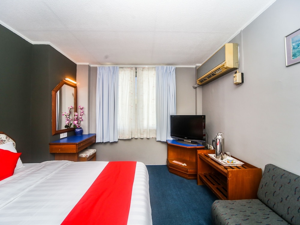 Oyo 1026 Hotel Lutana 15/39