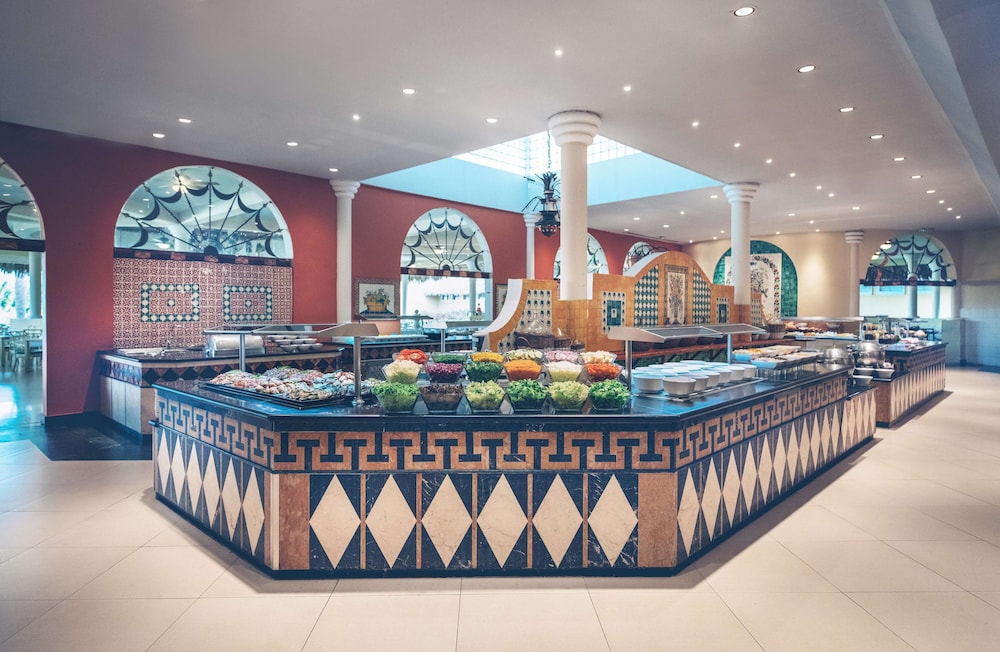Iberostar Waves Costa Dorada 8/50