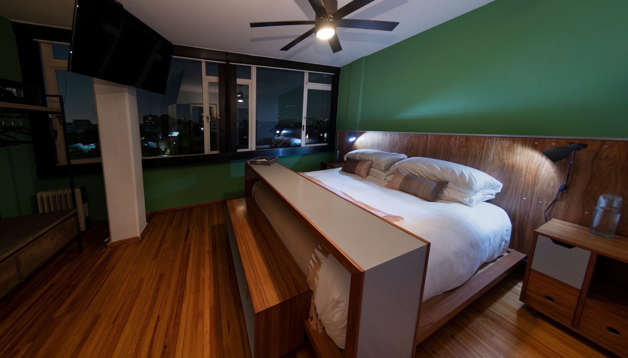 DESIGNER, APARTMENT