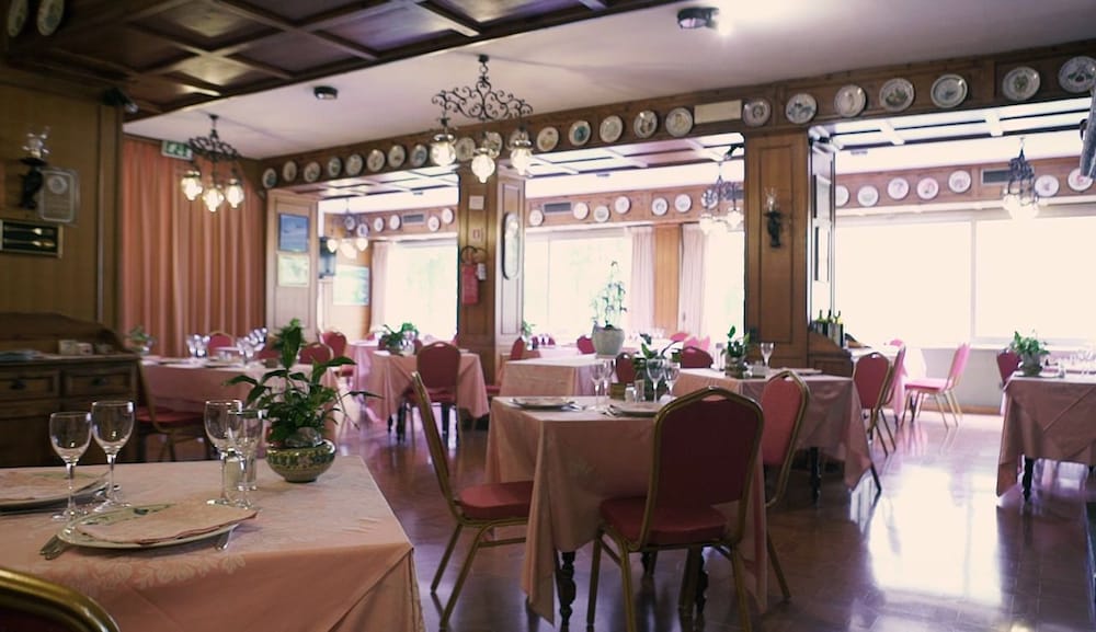 Grifone Hotel Ristorante 42/50