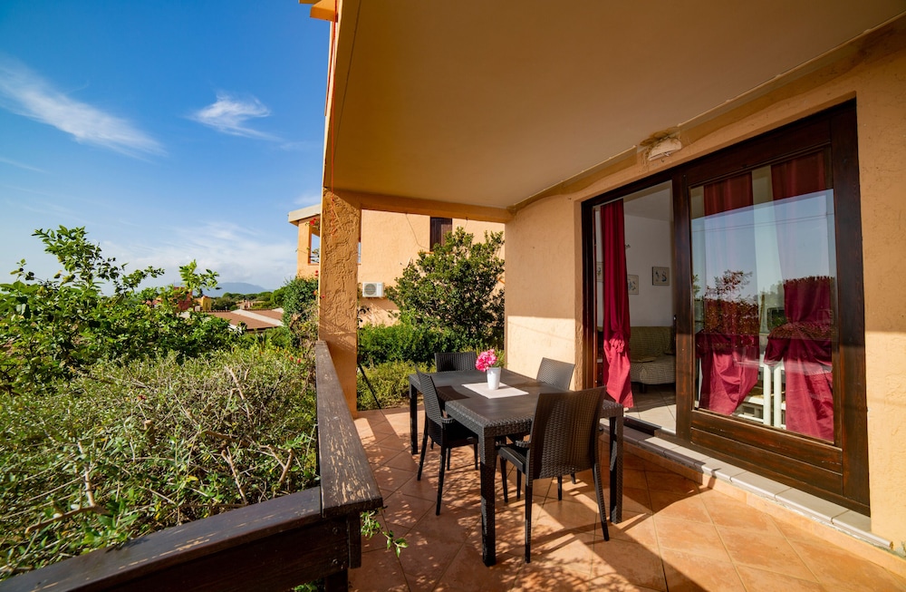 Villaggio Porto Corallo 19/50