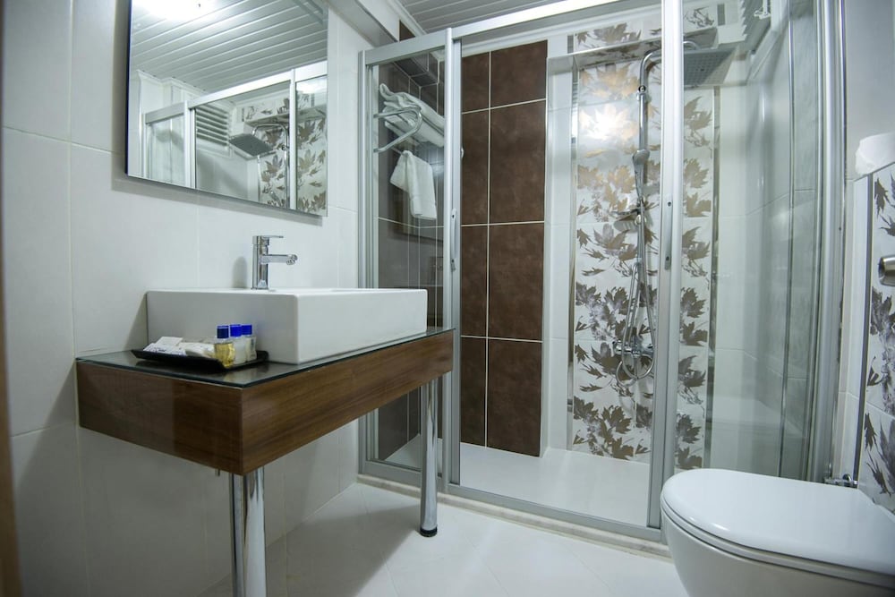 Mcg Marble Hotel 20/51
