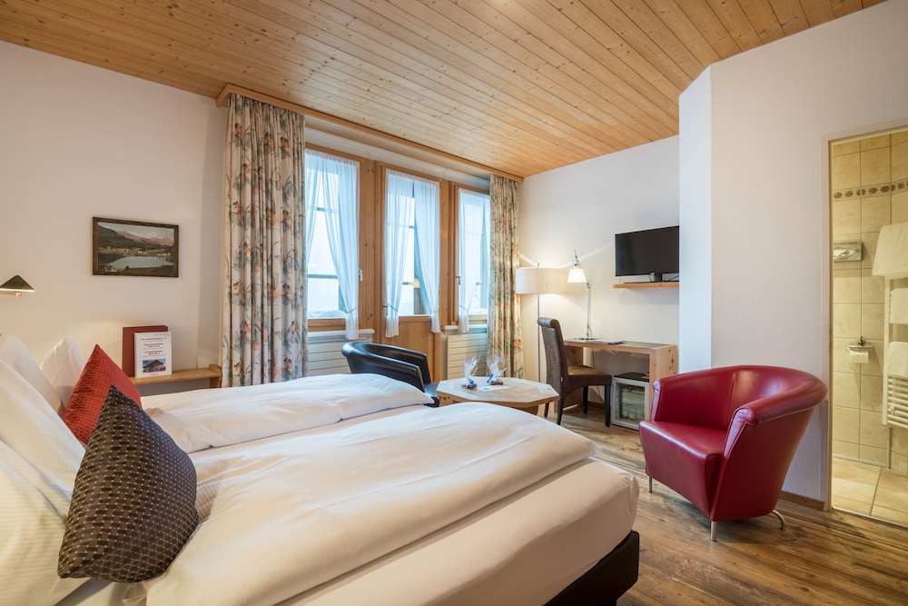Schweizerhaus Swiss Quality Hotel 23/50