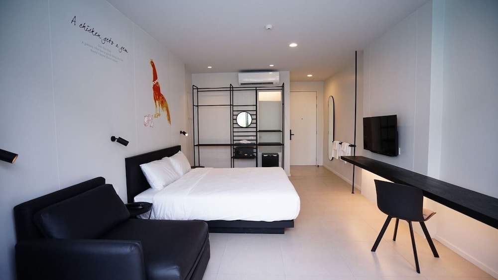 Chern Hostel 32/71