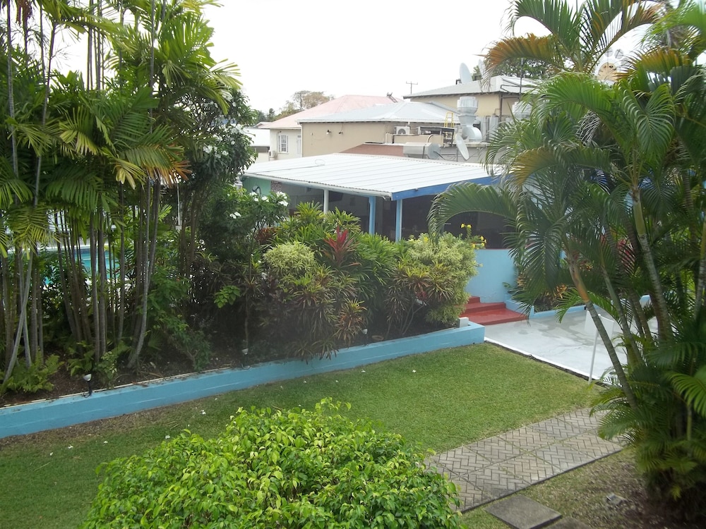 Palm Garden Hotel 39/50