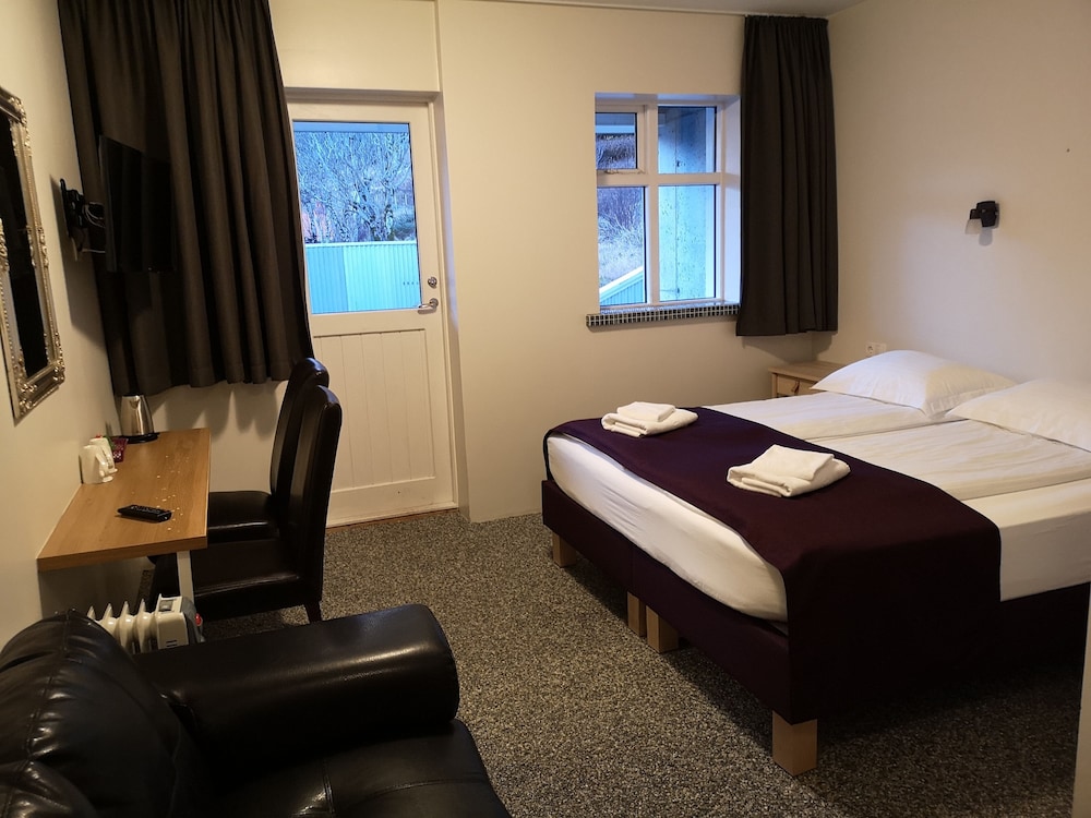 Puffin Hotel Vik 11/33