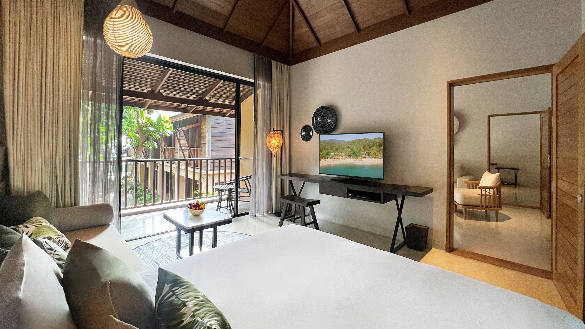 2 BEDROOMS, FAMILY SUITE