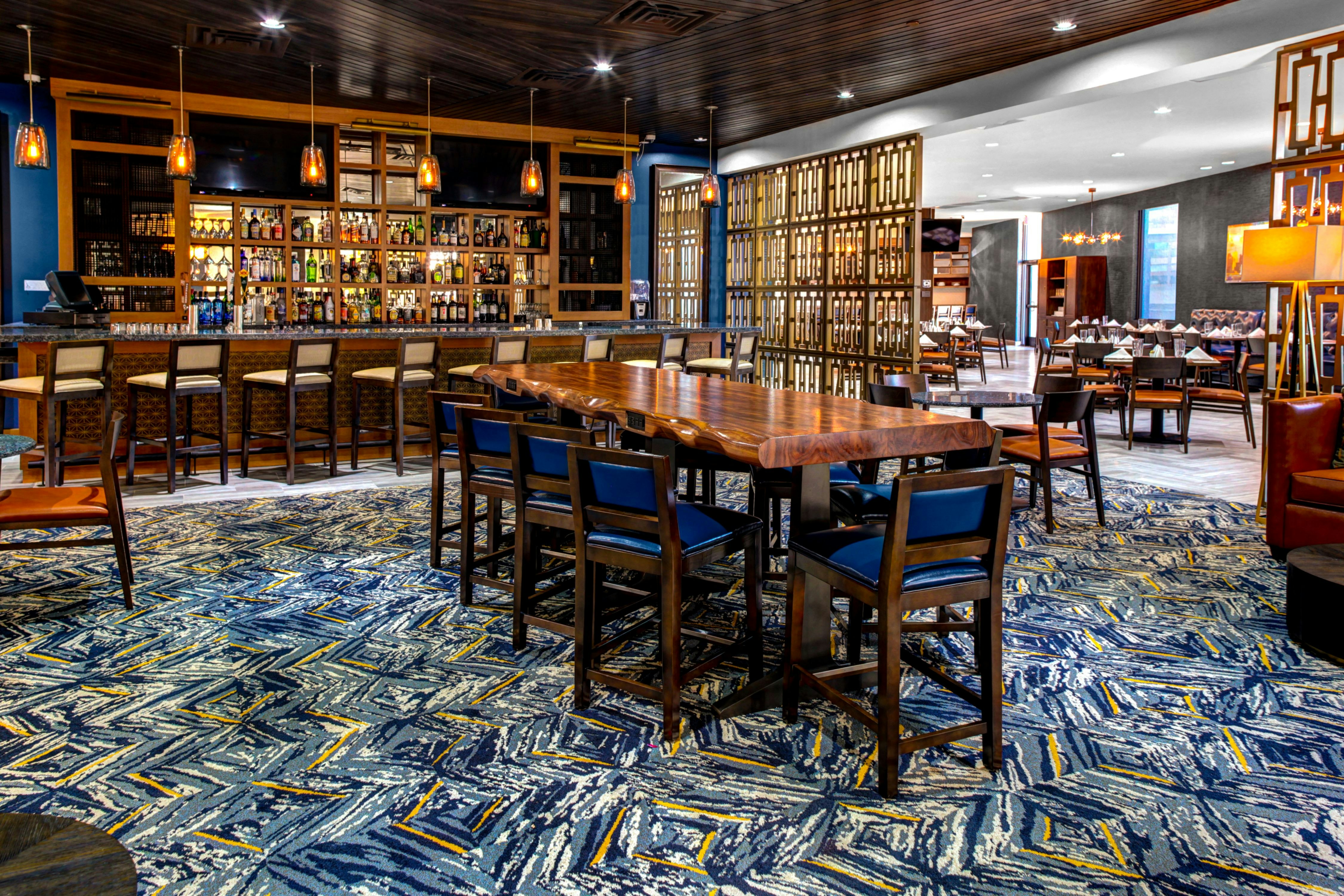 Doubletree By Hilton Hotel Arlington Dfw South 25/45