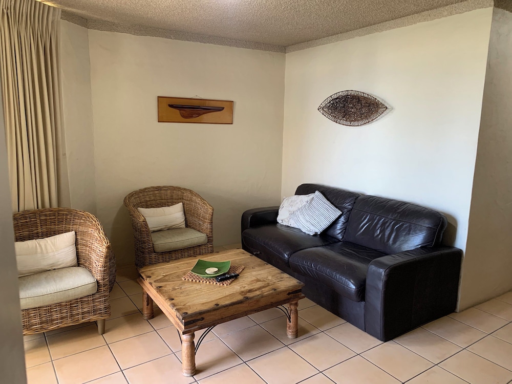 NORTHPOINT HOLIDAY APARTMENTS 43/61