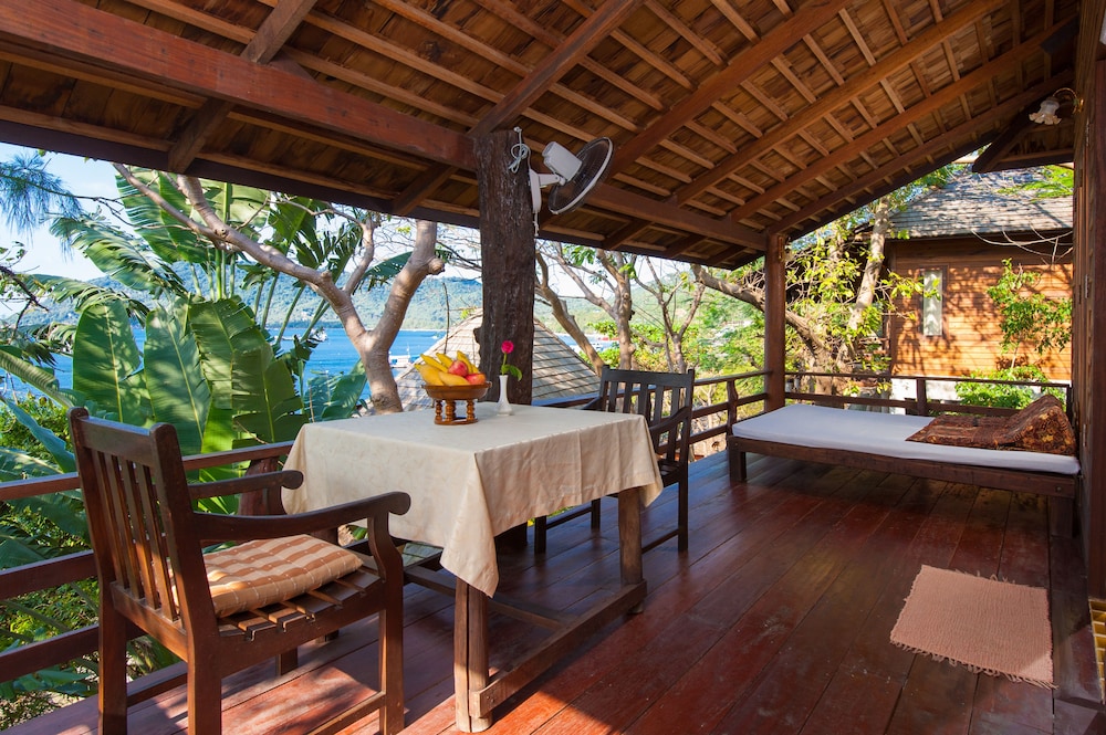 SENSI PARADISE BEACH RESORT 6/50