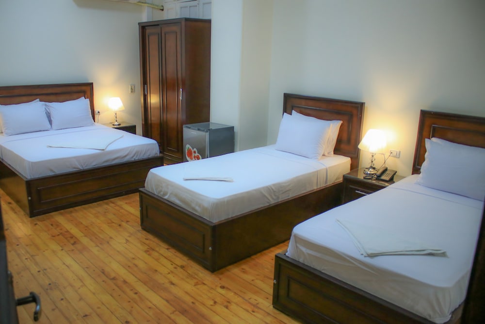 Midtown Hostel 18/50