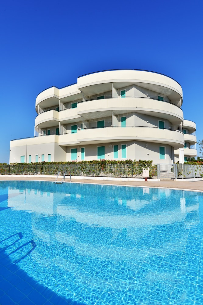 Hotel Lo Smeraldo 4/34