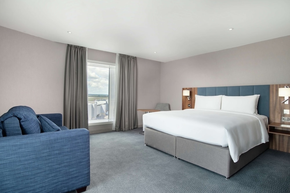 Hilton Garden Inn London Heathrow Terminal 2 and 3 17/66