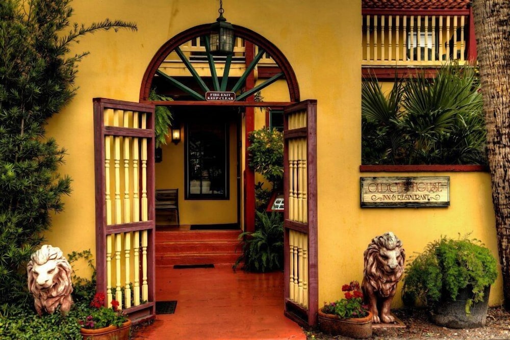 Old City House Inn and Restaurant 4/33