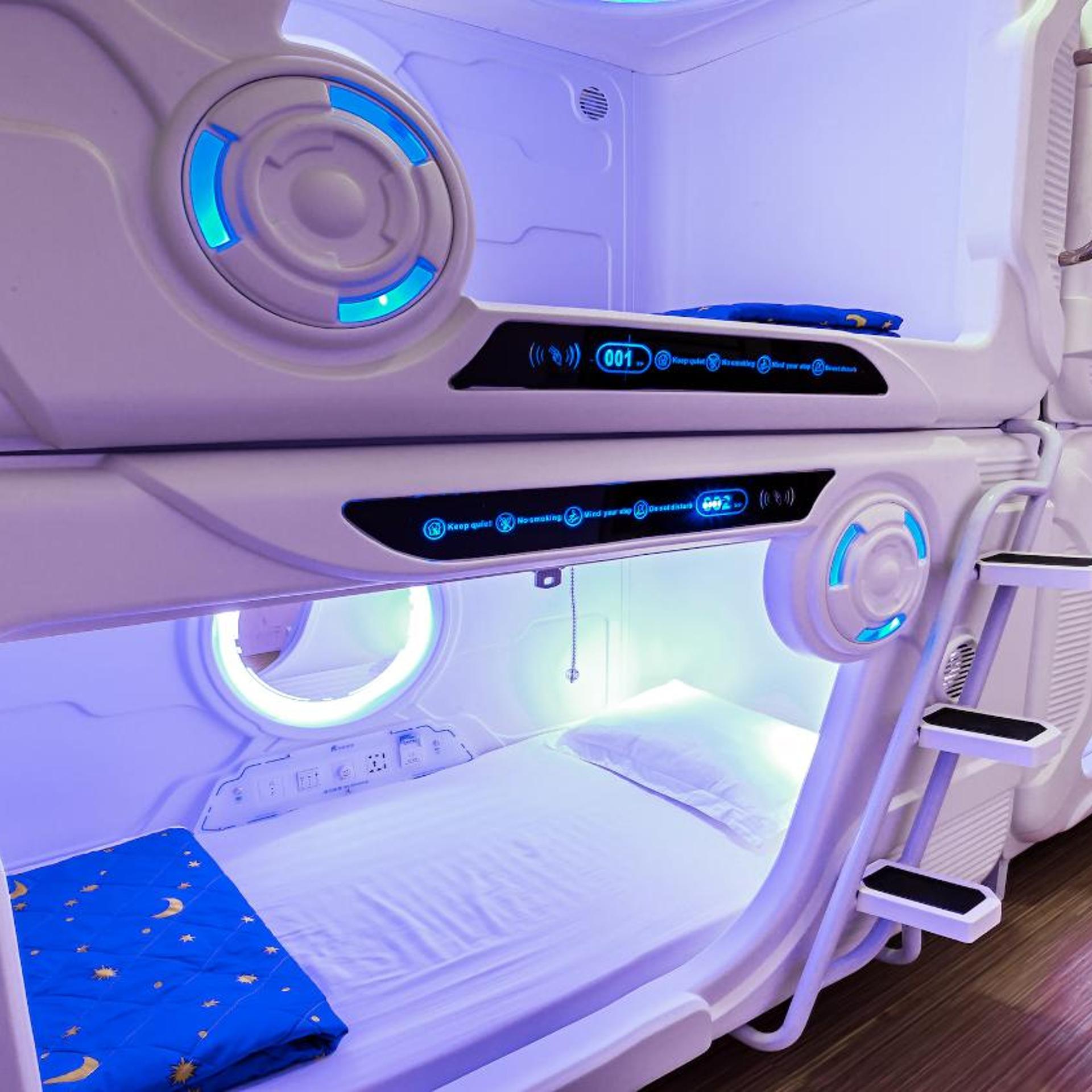 Spacepod Com 11/18