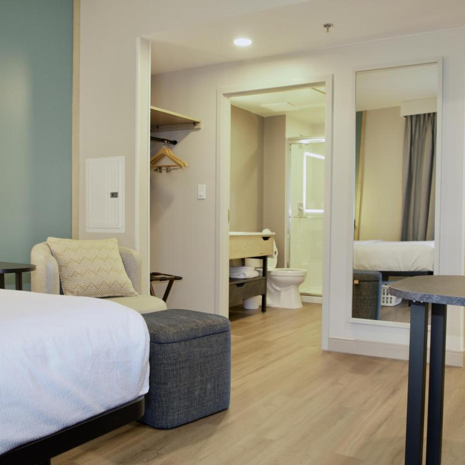 LivSmart Studios by Hilton Clarksville 15/36