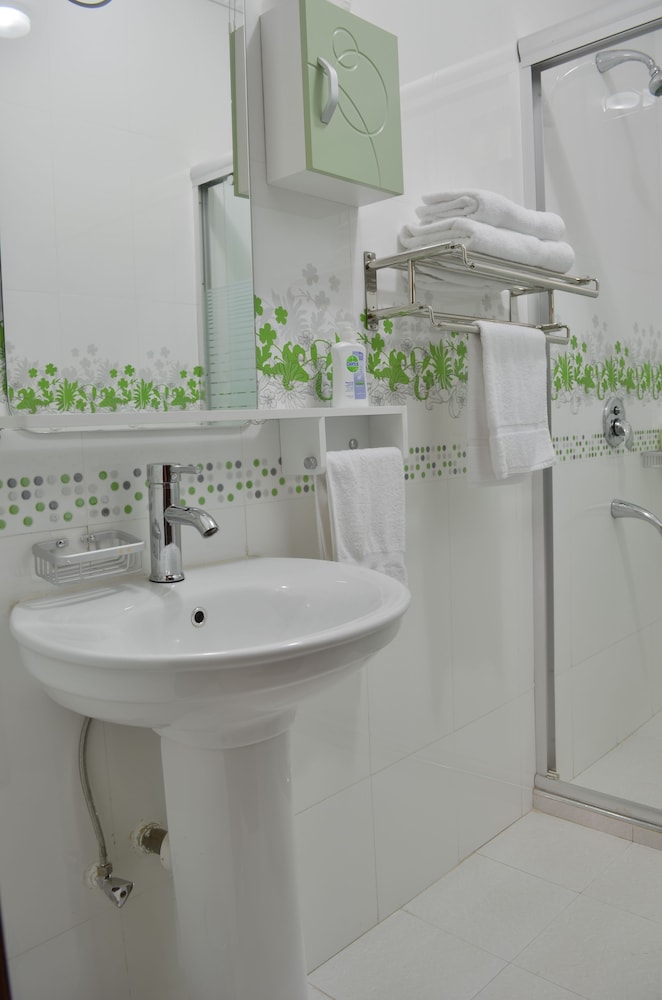Fahari Palace Serviced Apartments 49/50