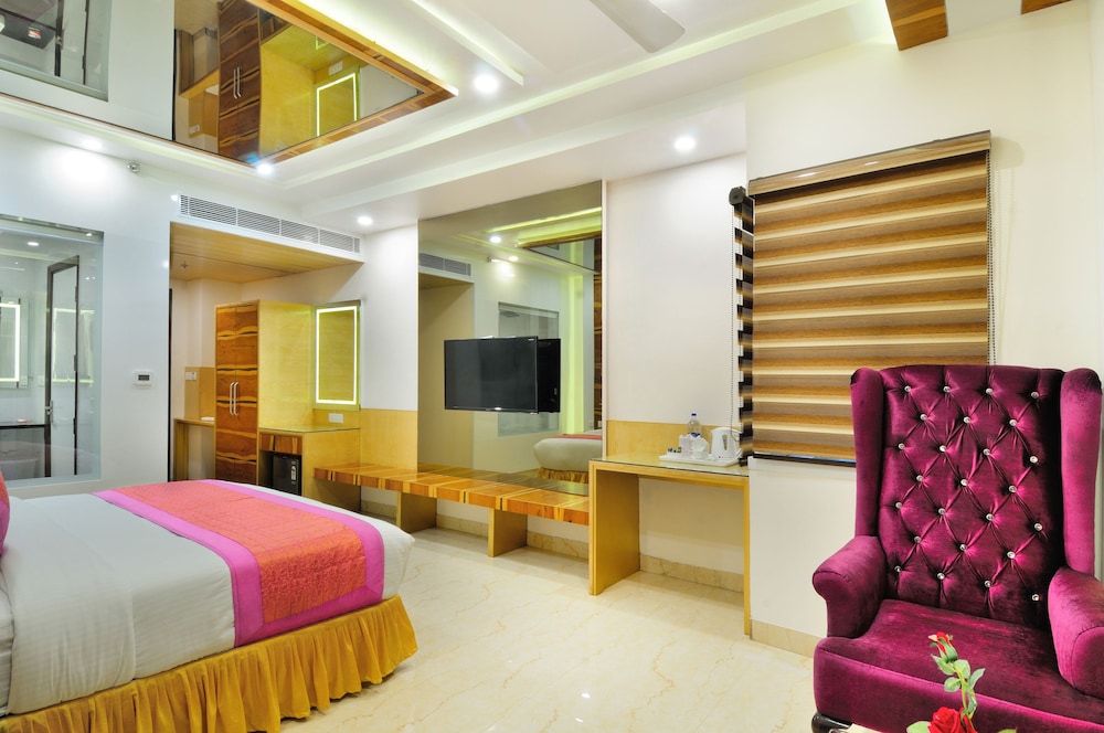 Hotel Gold Regency 14/34