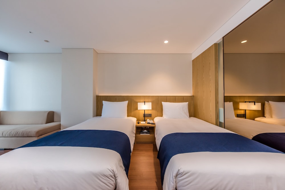 Hotel Sirius Jeju 18/66