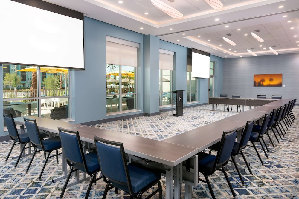 Hyatt House Orlando Airport 75/81