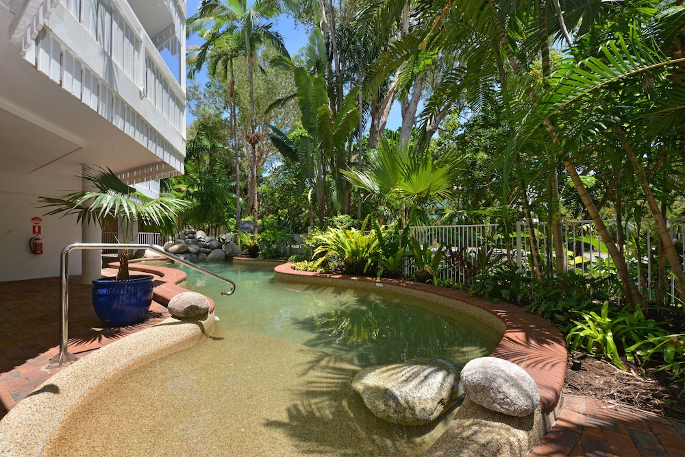 Apartments At the White House Port Douglas 58/65