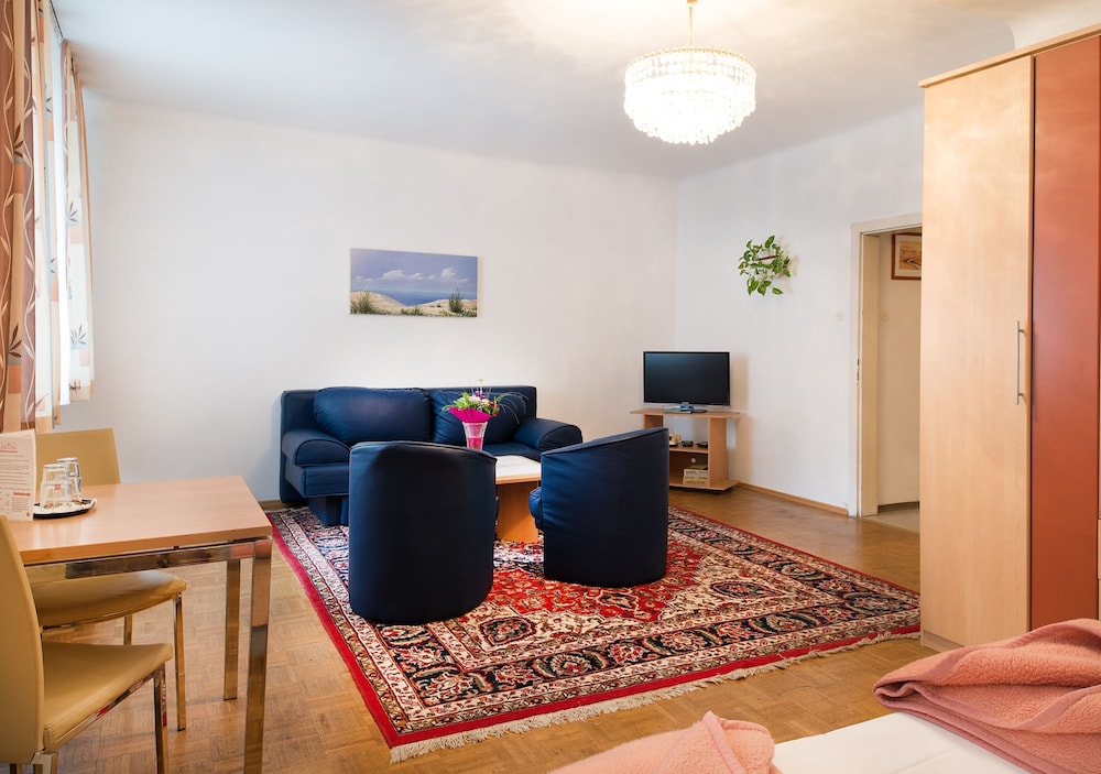 Pension Dr. Geissler 39/60