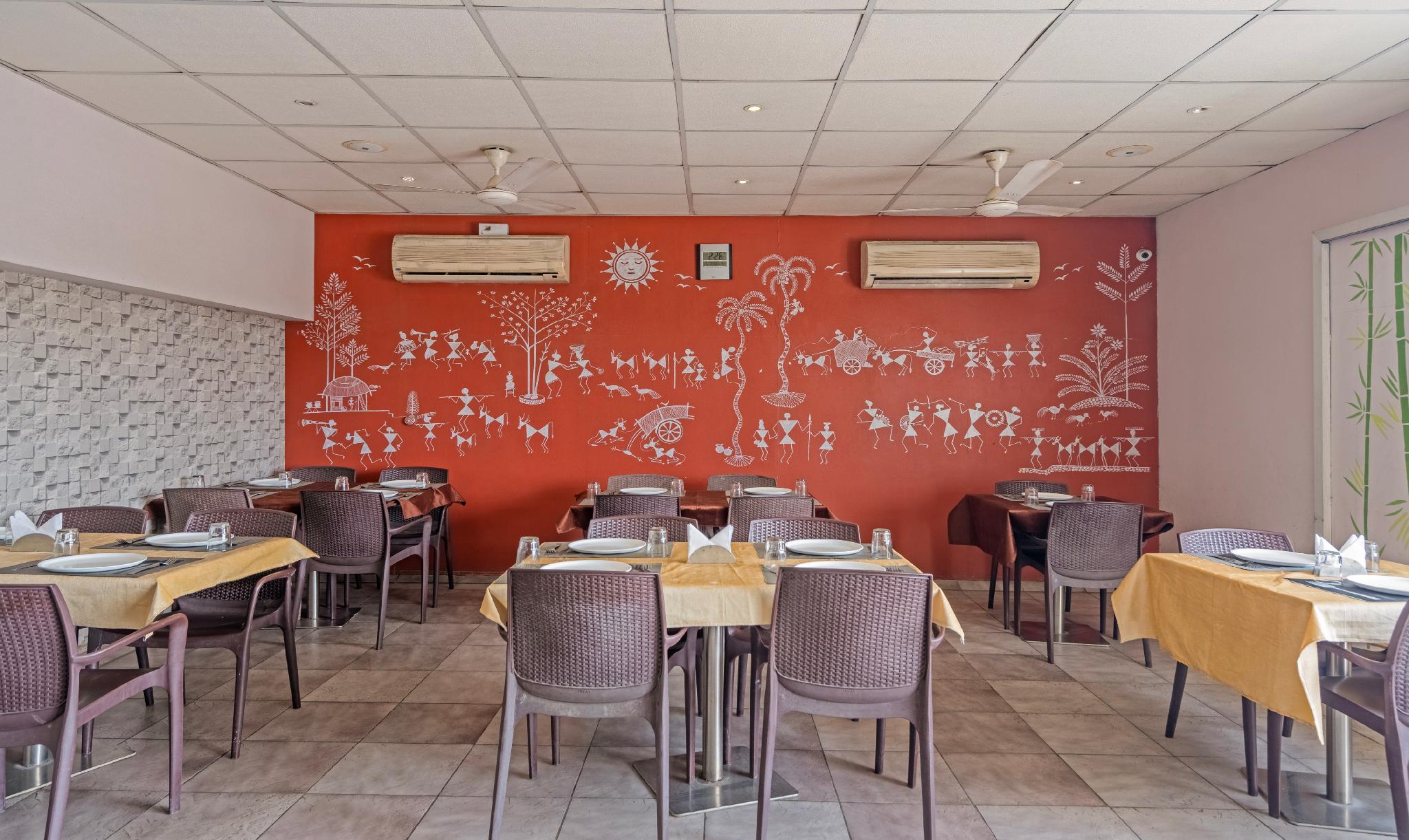 restaurant cafeteria