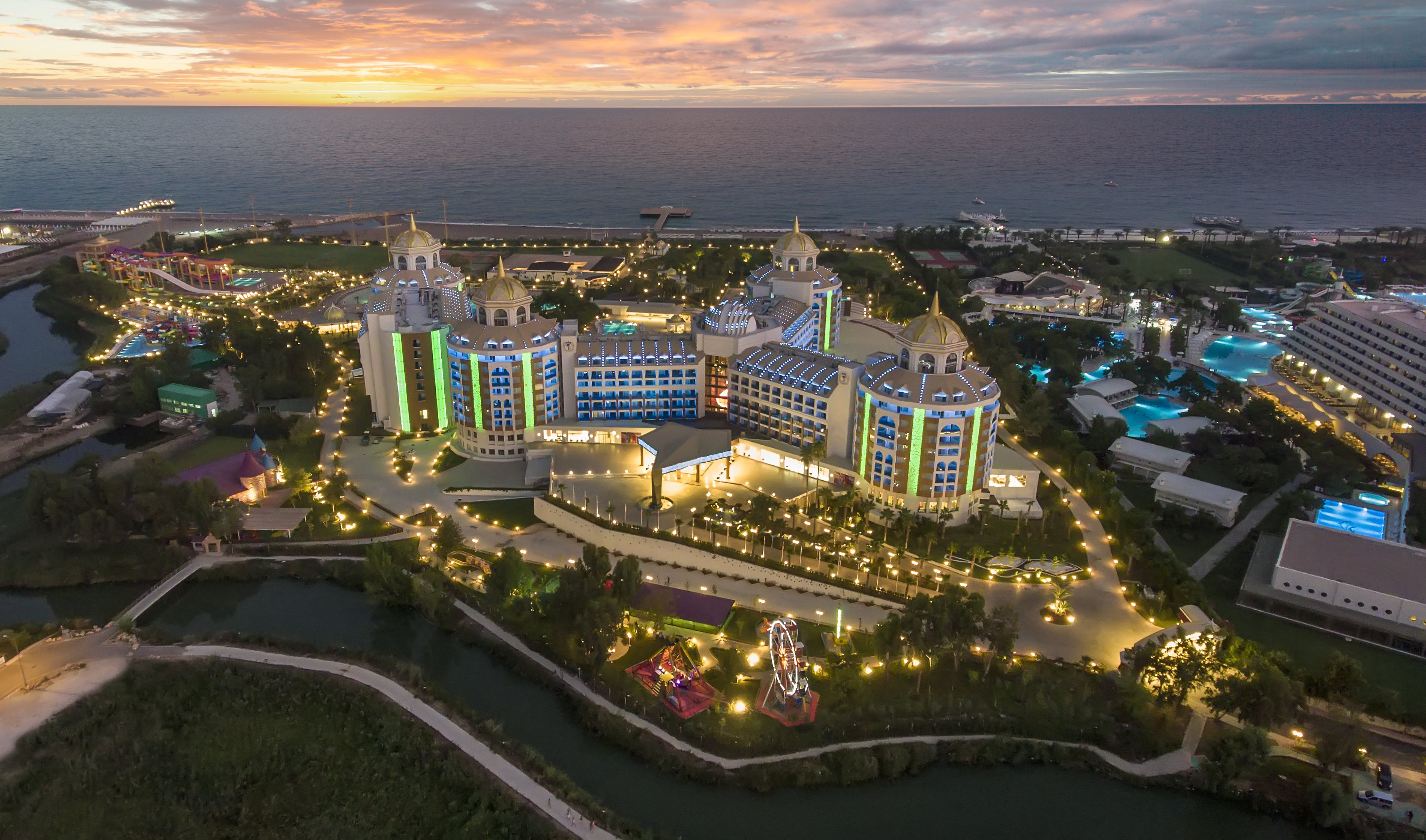Delphin Be Grand Resort in ANTALYA