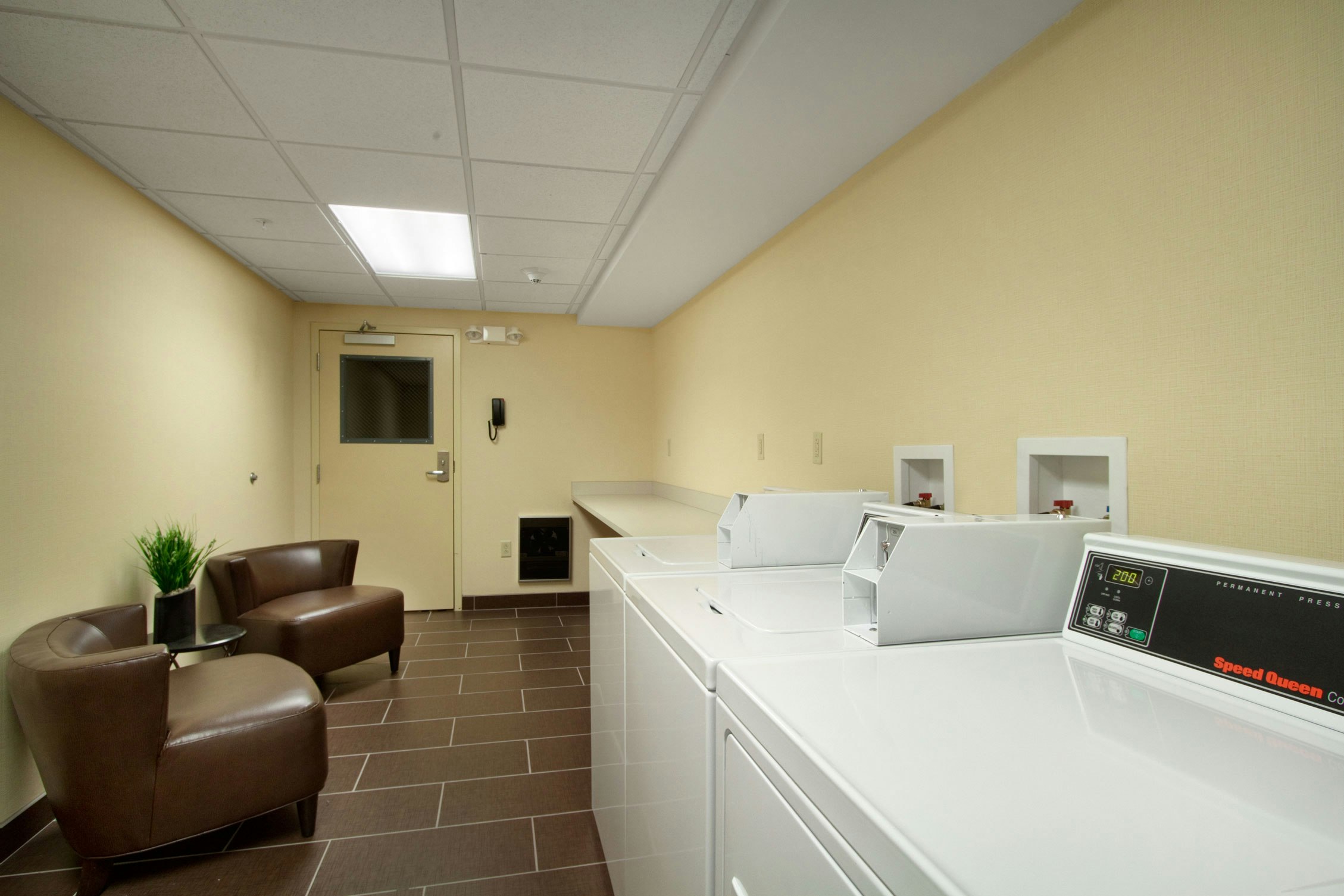 Homewood Suites by Hilton Rochester/Greece, NY 6/24