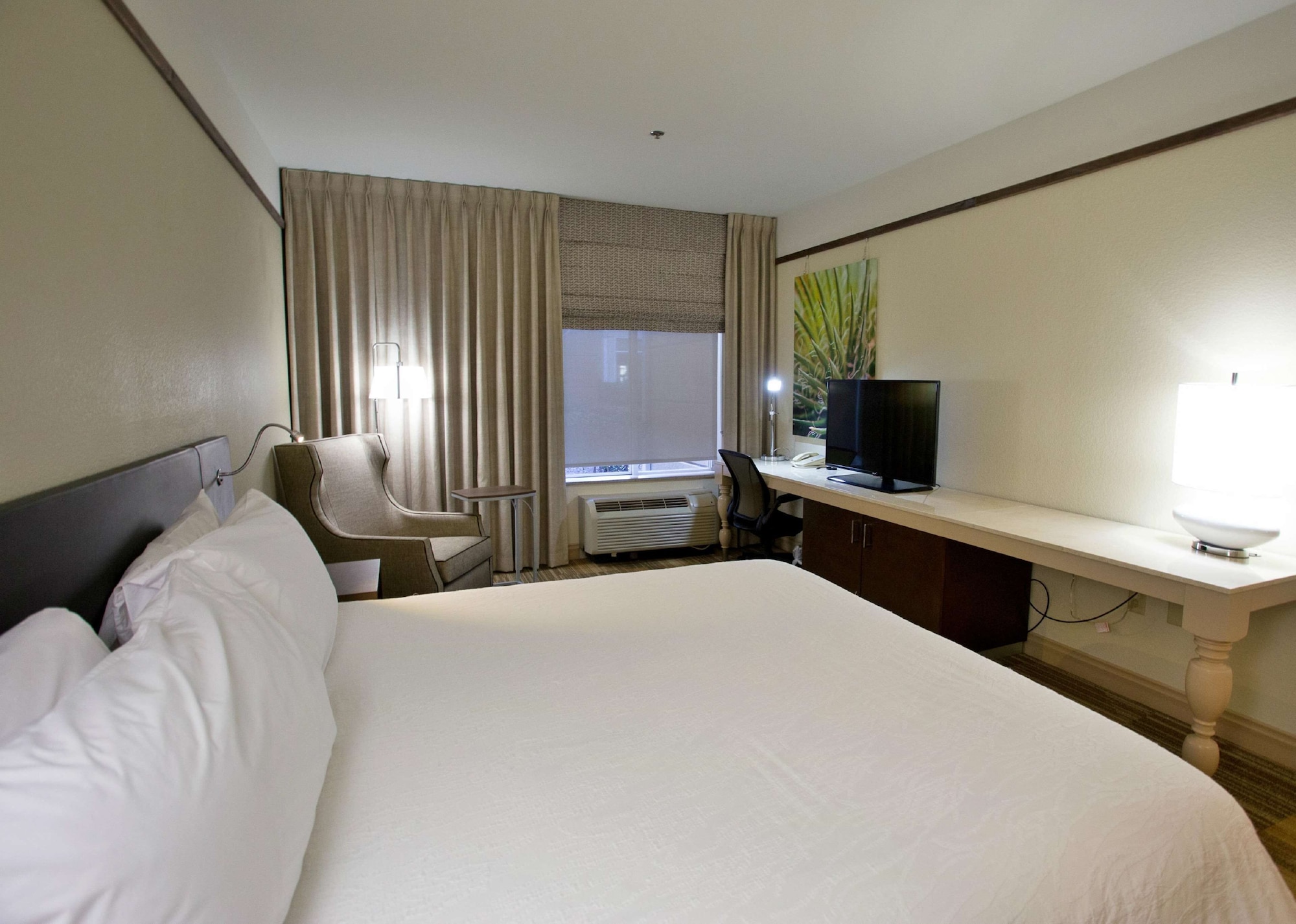 Evolution, King Bed