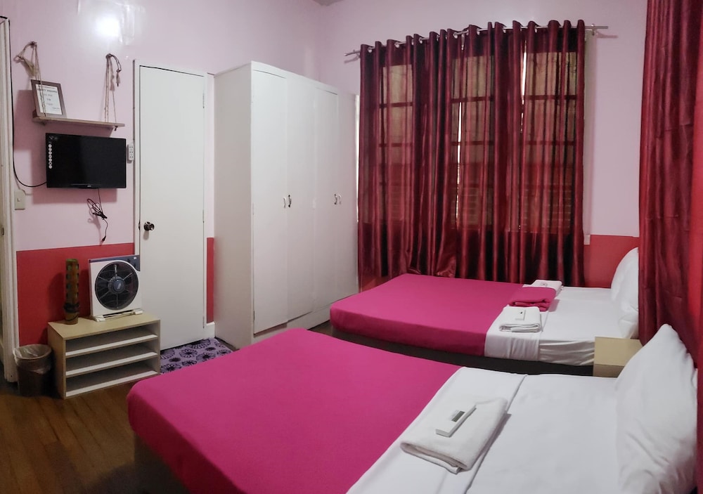 The Old Orangewood Bed And Breakfast 32/70