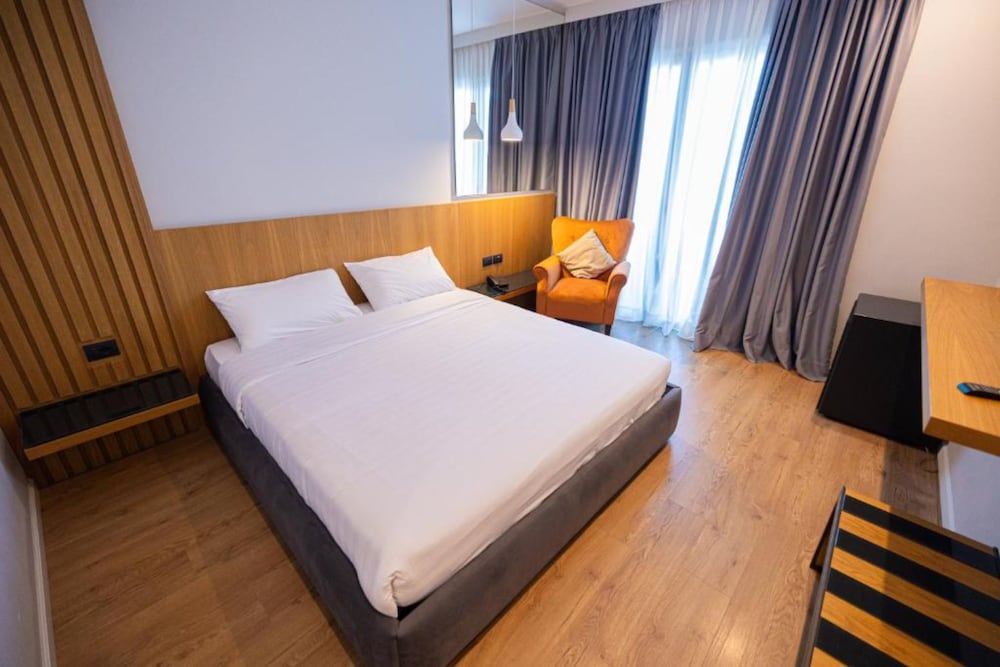 Duka Hotel 16/45