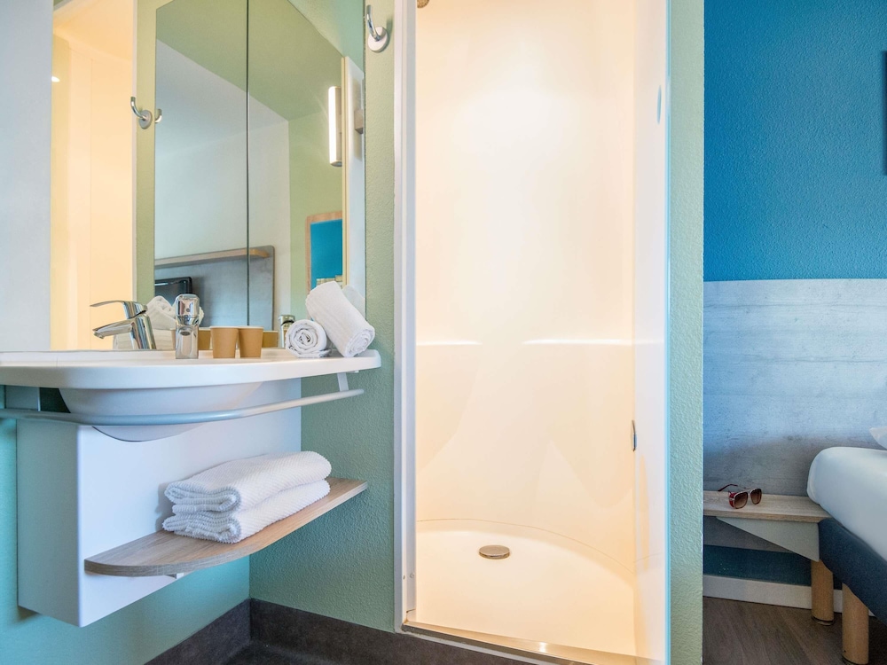 ibis budget Pertuis Portes du Luberon 63/65