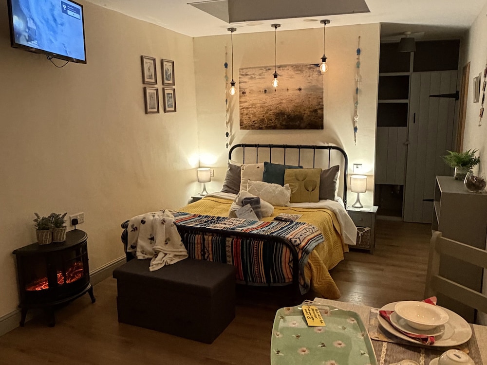 Norfolk Accommodation - mYminiBreak 34/50