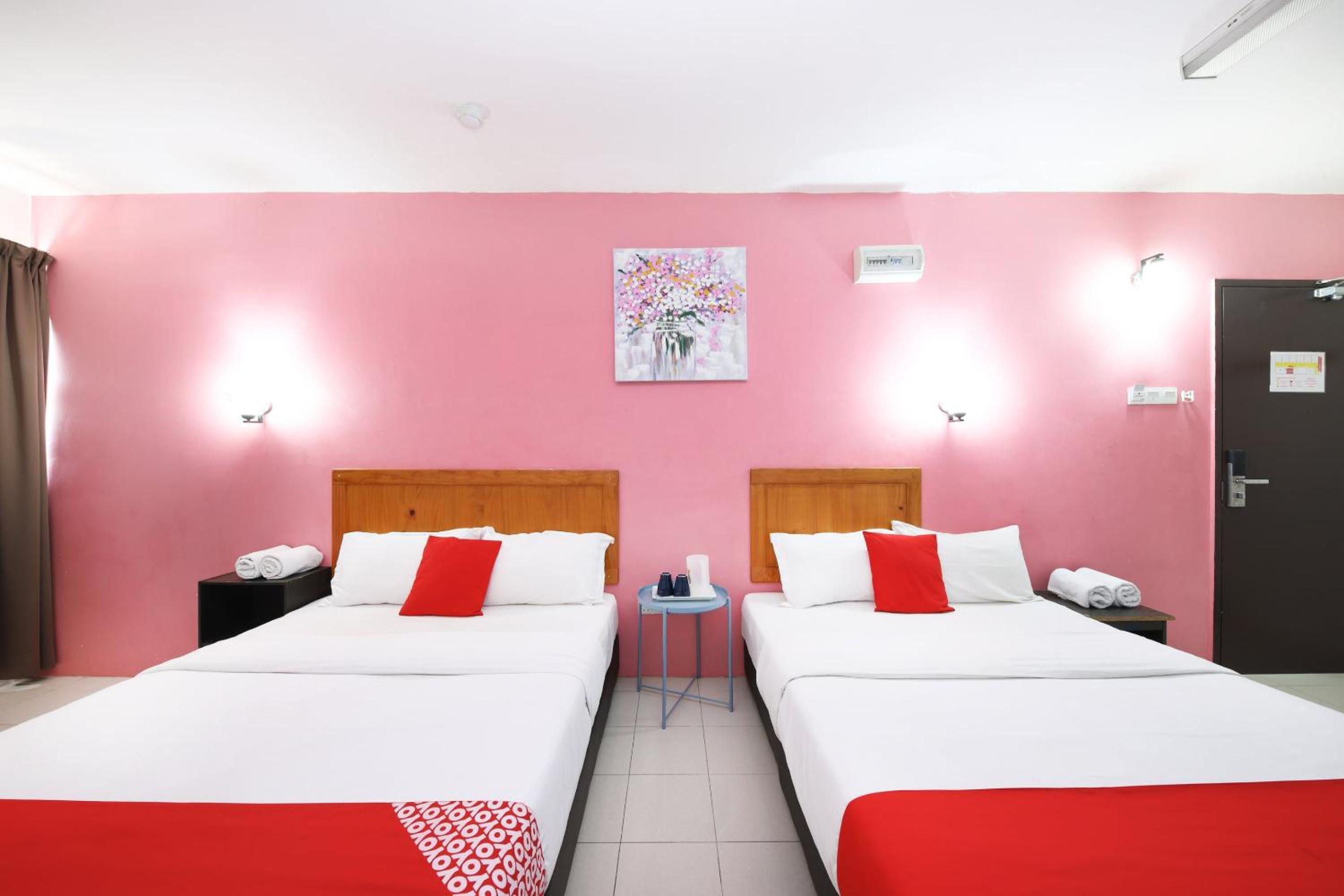 Family Suite, OYO 502 Midah Inn Puchong 4/6