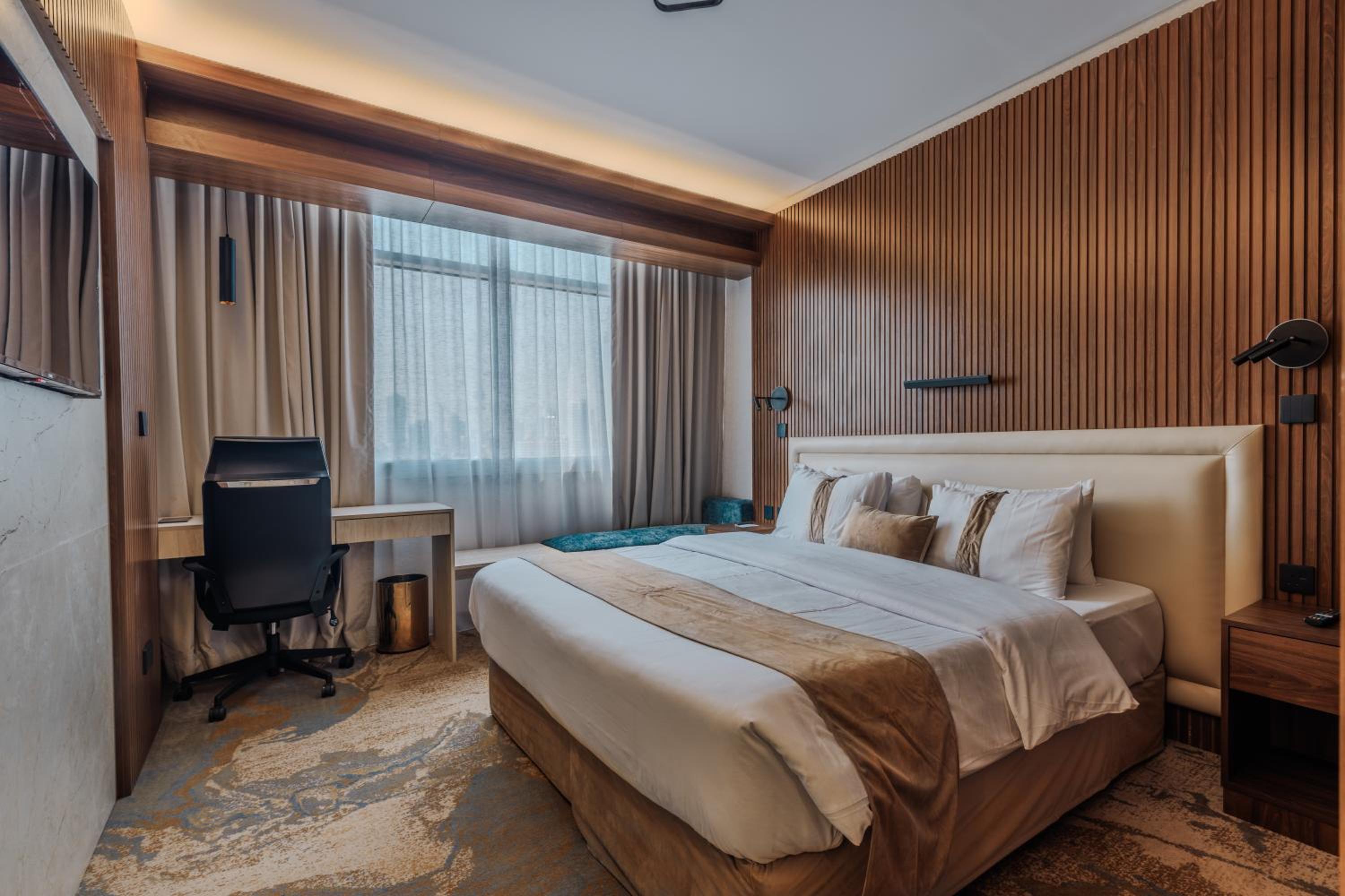 Room, Twin Beds