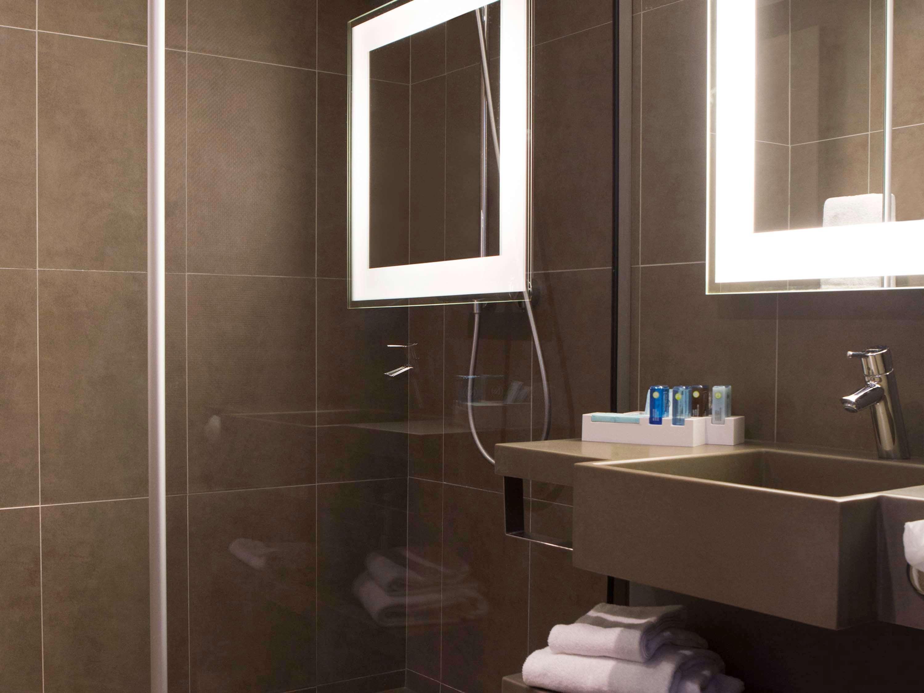 غرفة كلاسيكية بسريرين منفصلين، NOVOTEL LENS NOYELLES 6/6