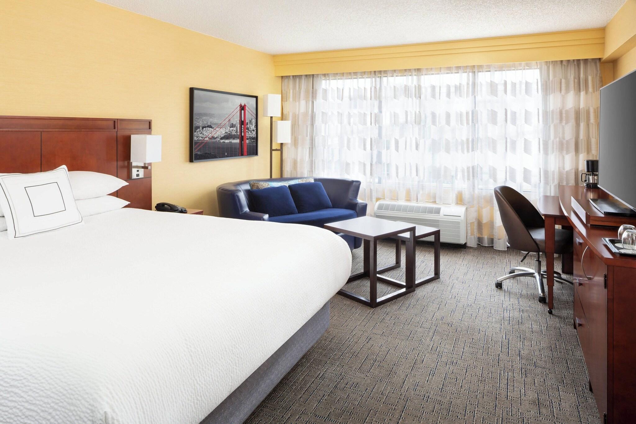 Room, Double Bed, Accessible
