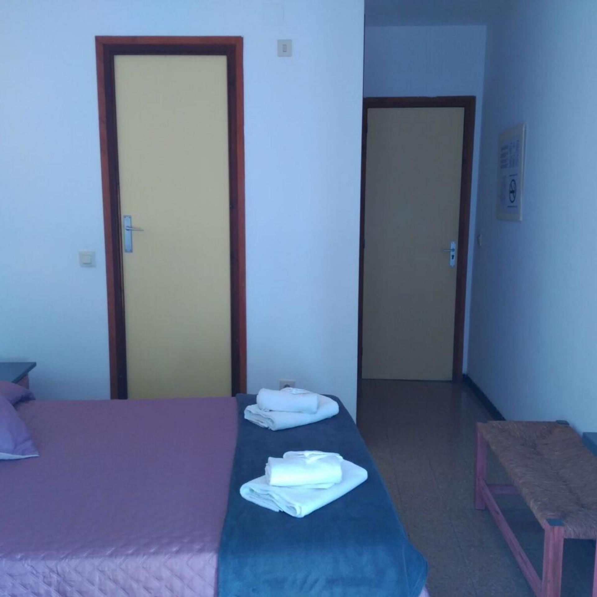 غرفة داخلية اقتصادية بسرير مزدوج، Miami Hotel 7/7
