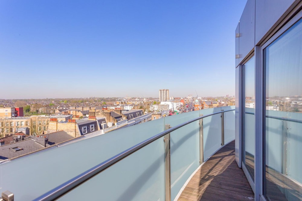 Sanctum International Serviced Apartment Maida Vale 68/72