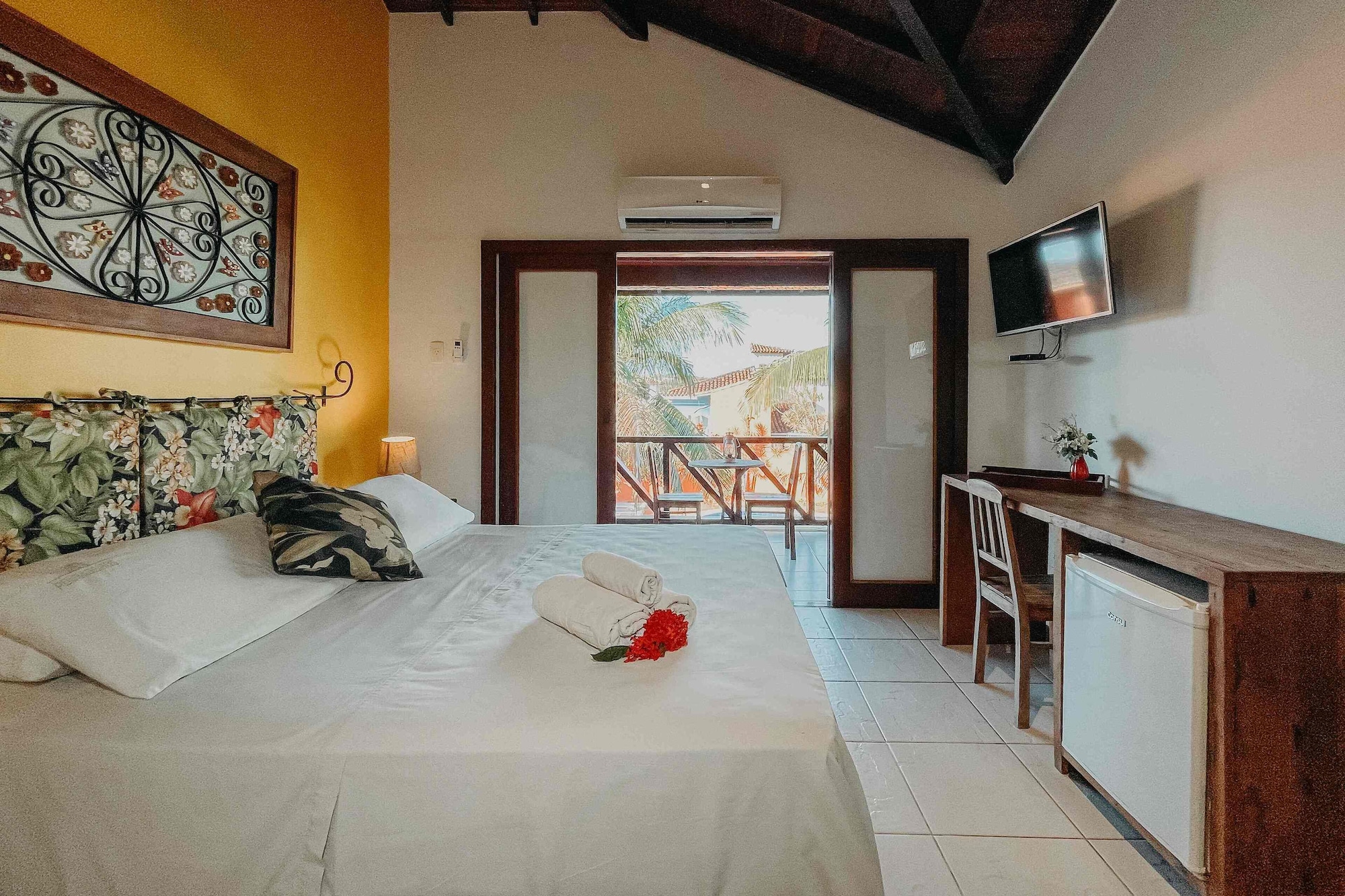 Deluxe, Suite, Double Bed