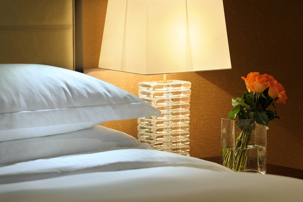 JW Marriott Hotel Marina 13/31
