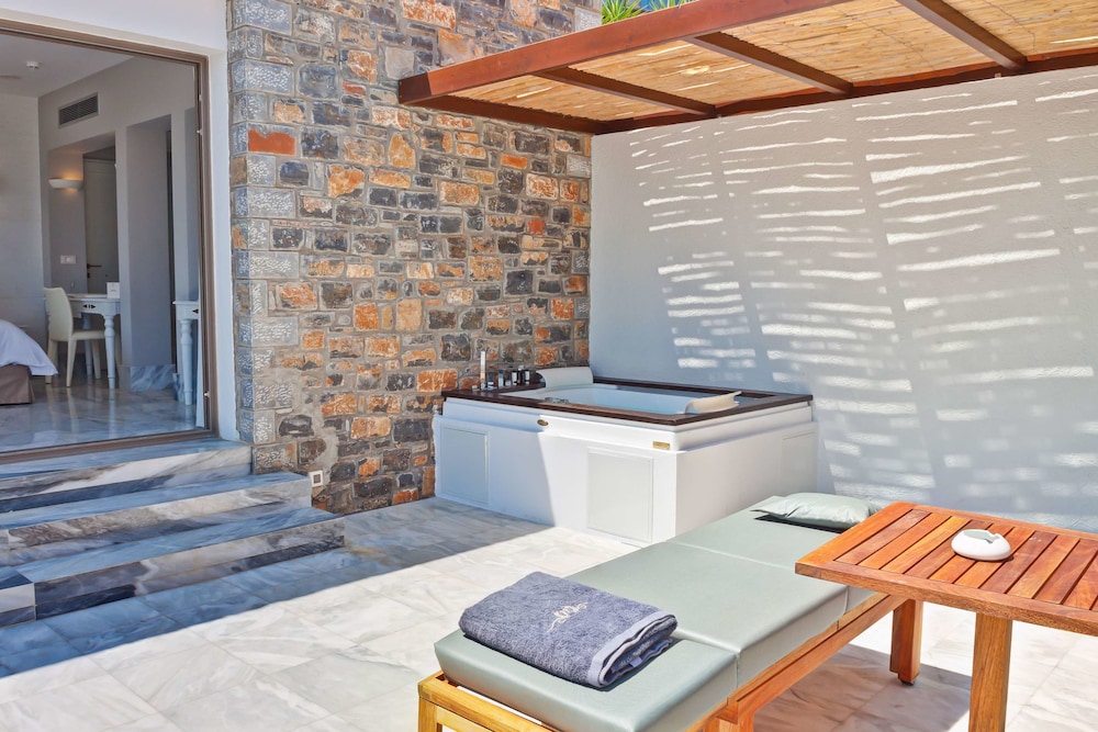 Lobby at Royal Marmin Bay Boutique and Art Hotel, AGIOS NIKOLAOS