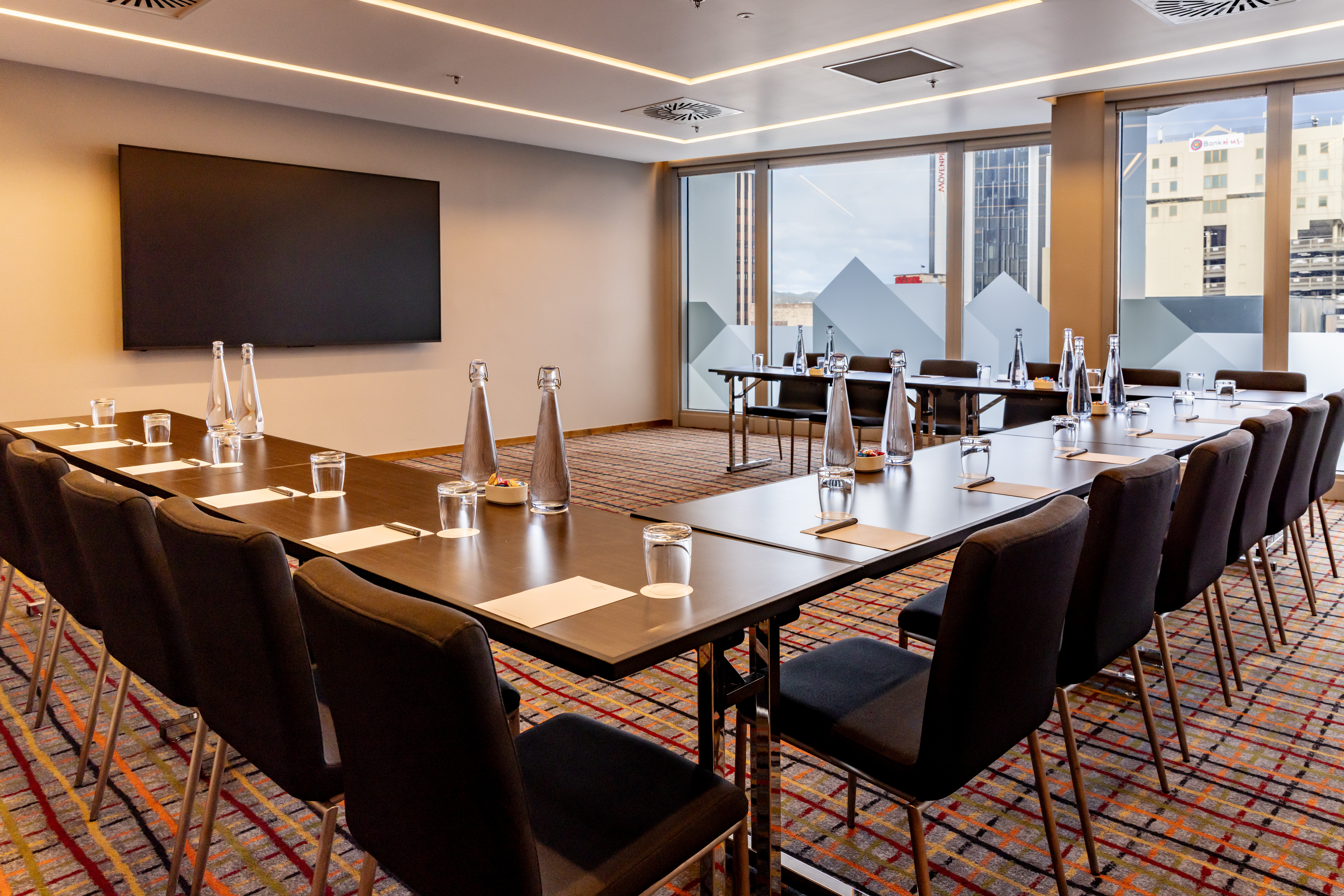 Crowne Plaza Hobart 61/73