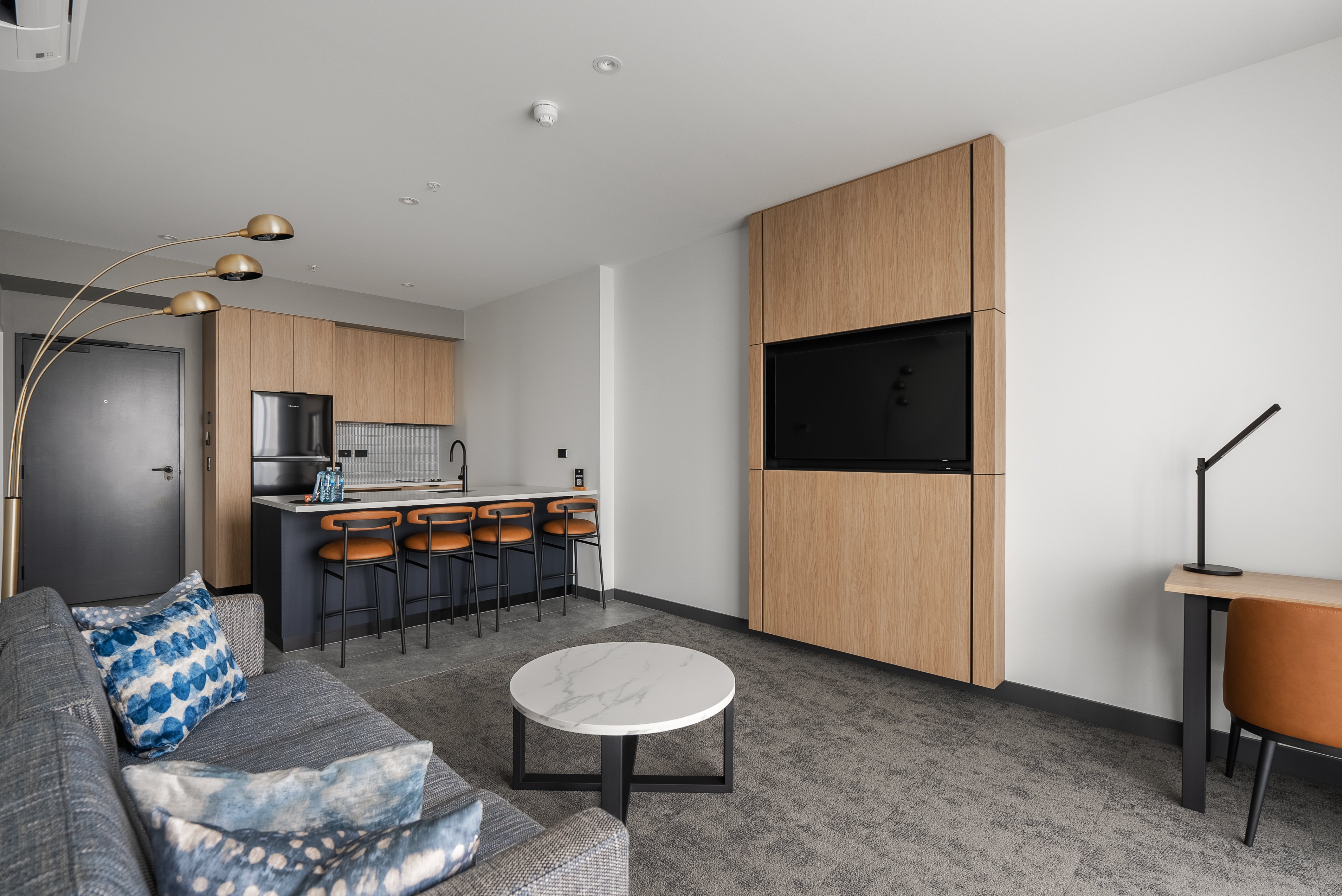 One North Terrace 27/43