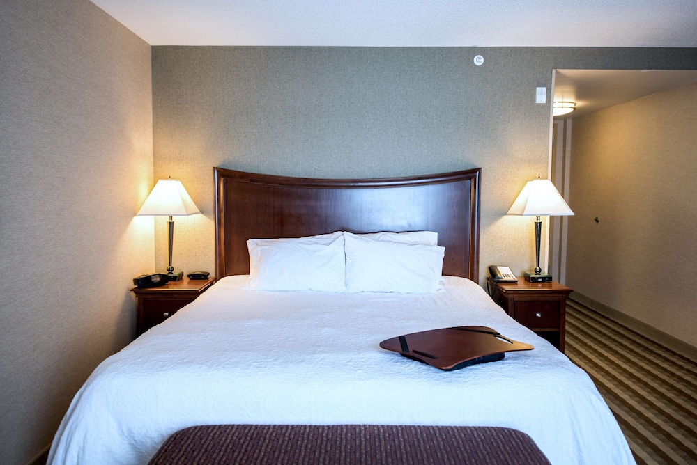 Hampton Inn Presque Isle Maine 8/50