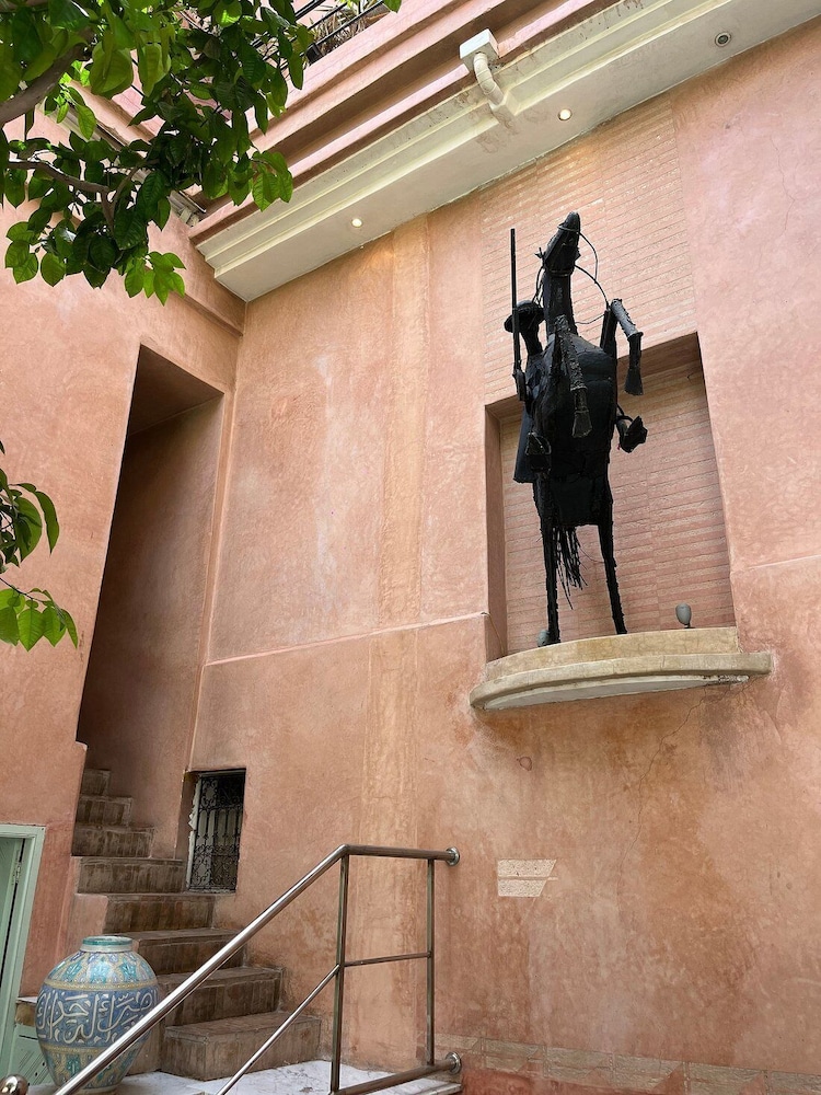 Riad Moullaoud 33/50